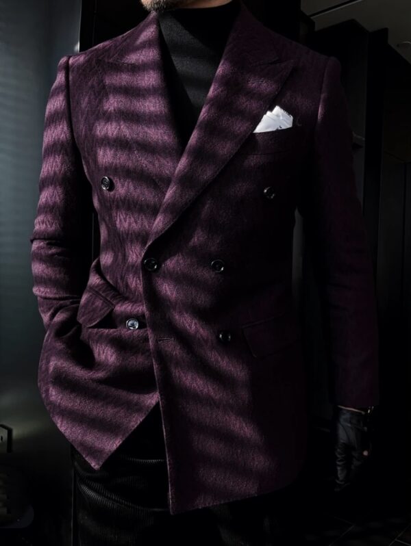 Raspberry Purple Wave Double Row Boxed Neck Suit Jacket